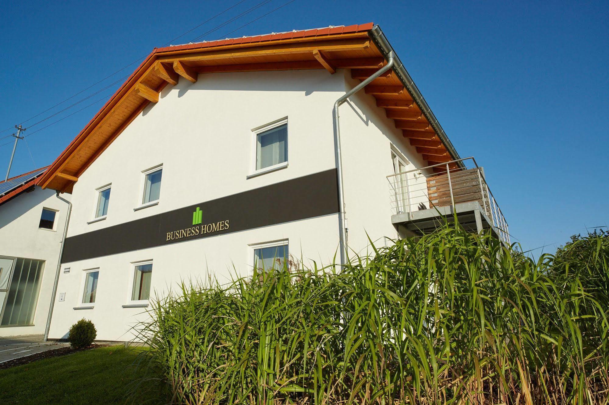 Business Homes - Das Apartment Hotel Lauchheim Exterior photo